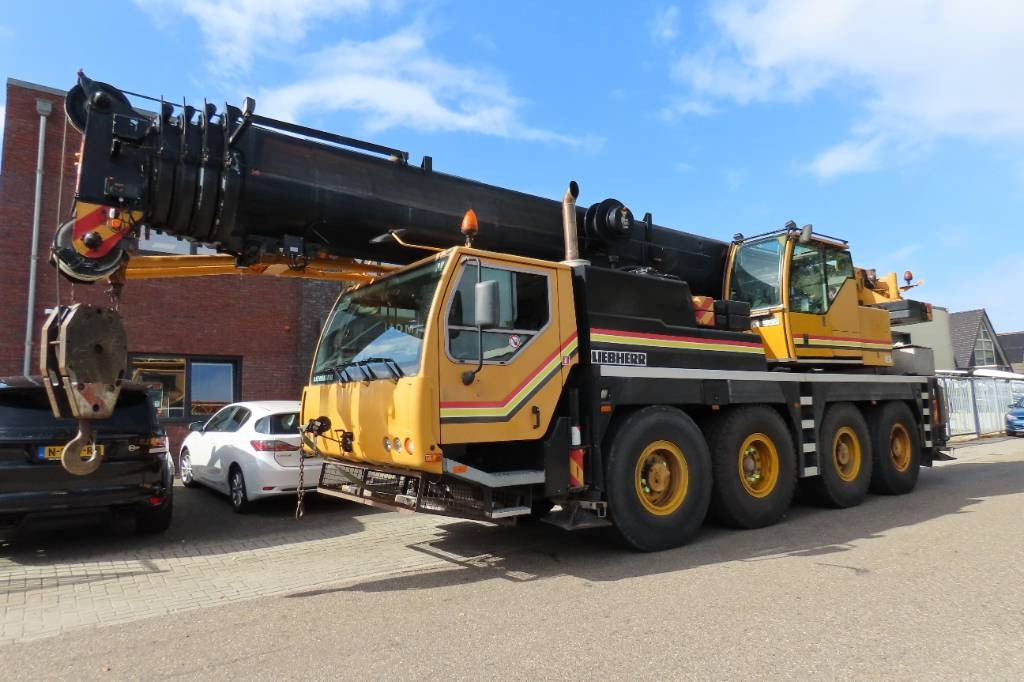 Liebherr LTM 1060-2 - Вседорожный кран: фото 1 Liebherr LTM 1060-2 - Вседорожный кран: фото 1
