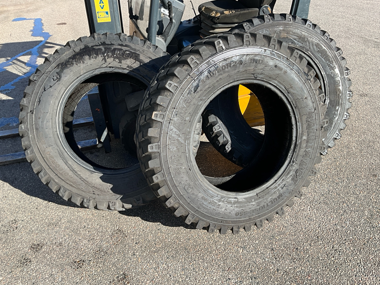 Alliance Multiuse 550 - Шина для Сельскохозяйственной техники: фото 1 Alliance Multiuse 550 - Шина для Сельскохозяйственной техники: фото 1