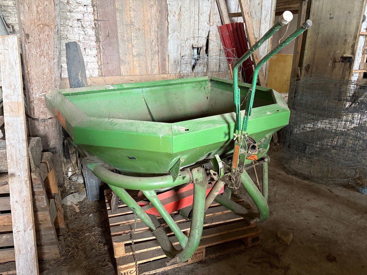 Amazone ZA-F 803 - Разбрасыватель удобрений: фото 1 Amazone ZA-F 803 - Разбрасыватель удобрений: фото 1