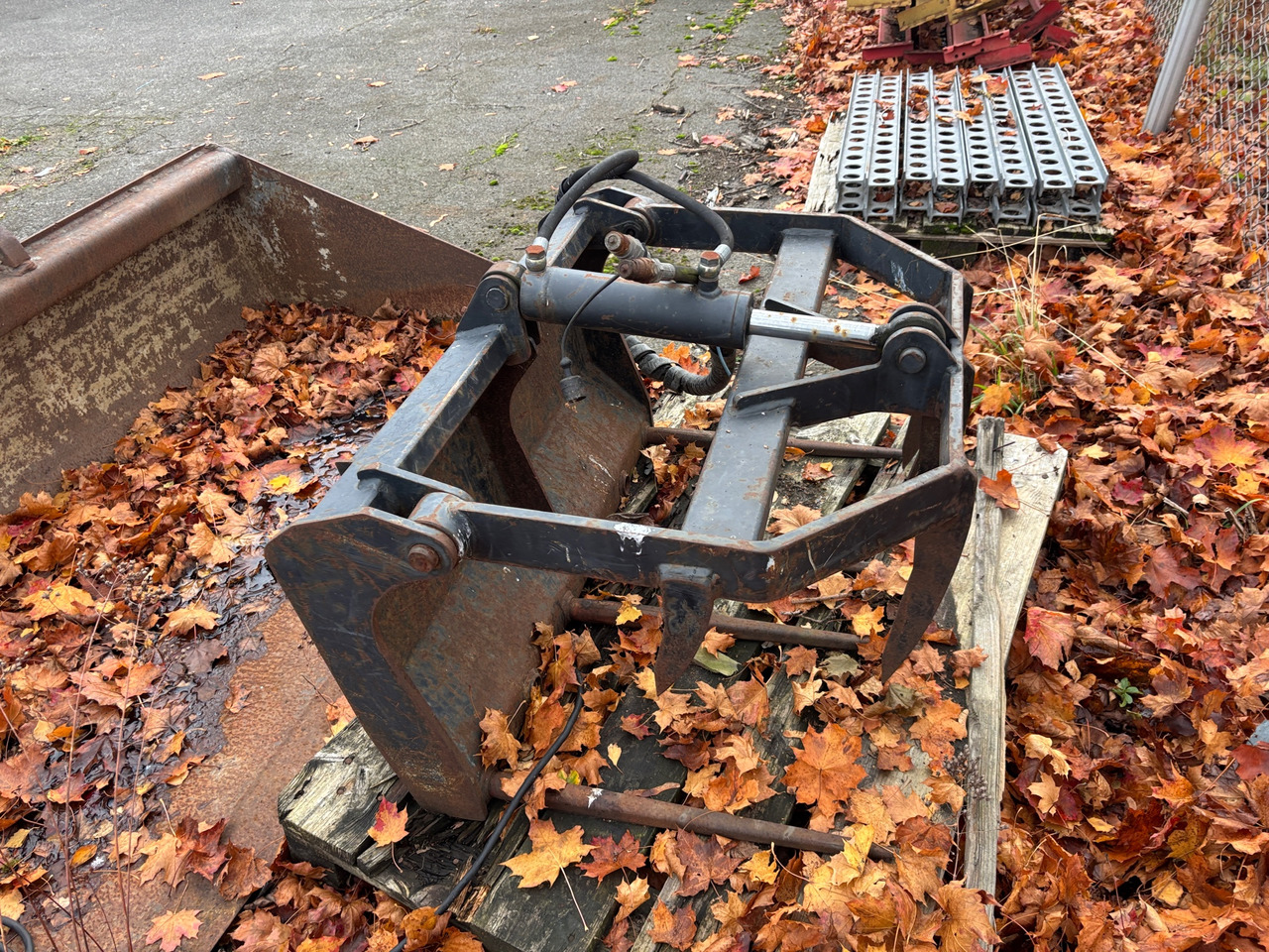 Avant - Строительное оборудование: фото 1 Avant - Строительное оборудование: фото 1