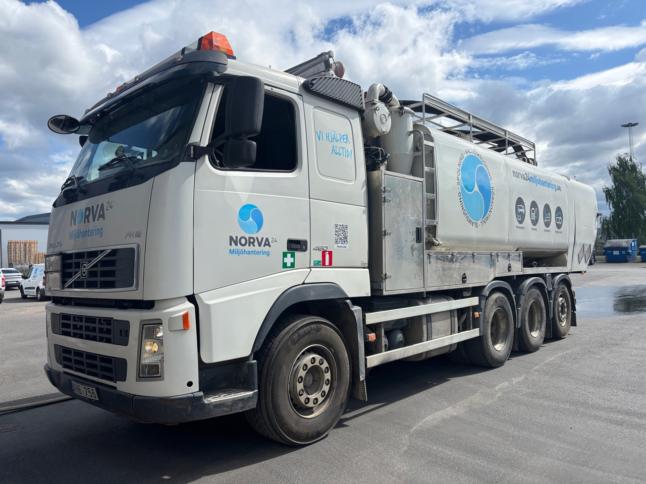 Volvo FH12 Med Interconsult BKT2-21 CR - Другая техника: фото 1 Volvo FH12 Med Interconsult BKT2-21 CR - Другая техника: фото 1