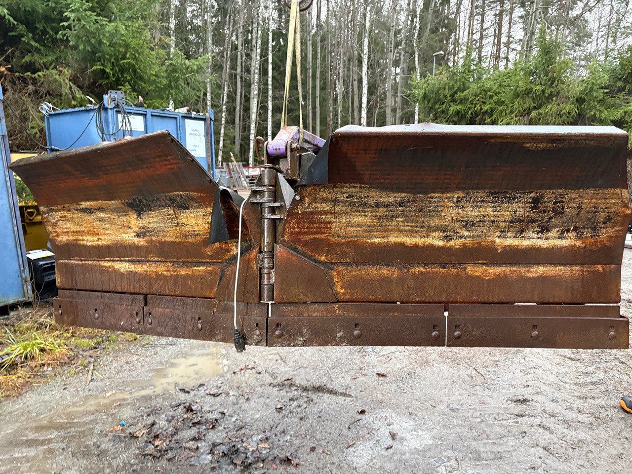 Holms KHV-280 - Отвал для снега: фото 1 Holms KHV-280 - Отвал для снега: фото 1