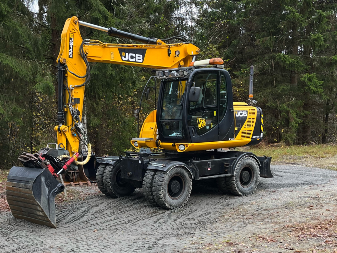 JCB JS145W - Экскаватор: фото 1 JCB JS145W - Экскаватор: фото 1