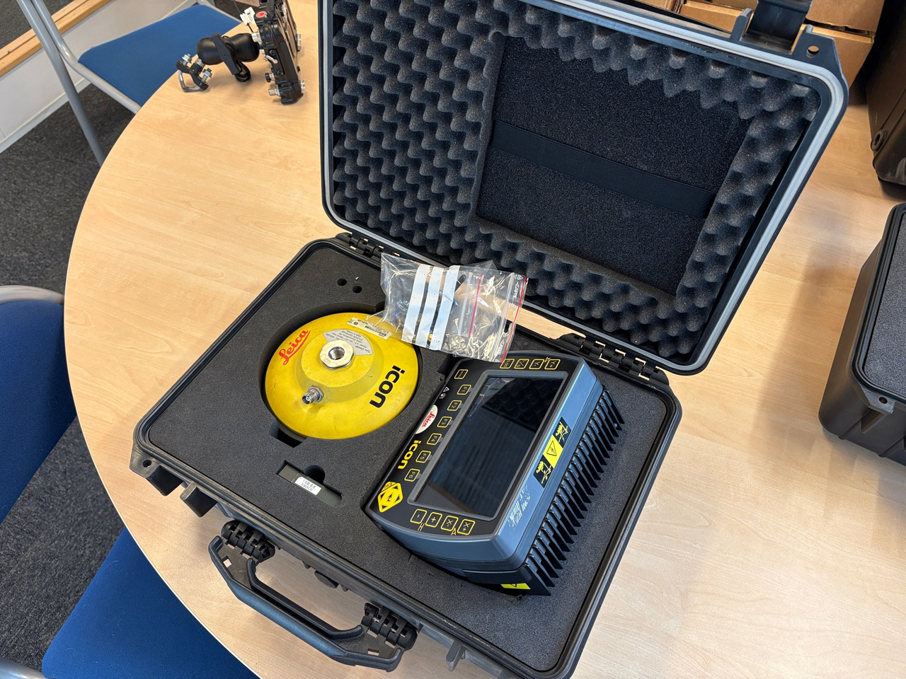 Leica iCON - Строительное оборудование: фото 1 Leica iCON - Строительное оборудование: фото 1