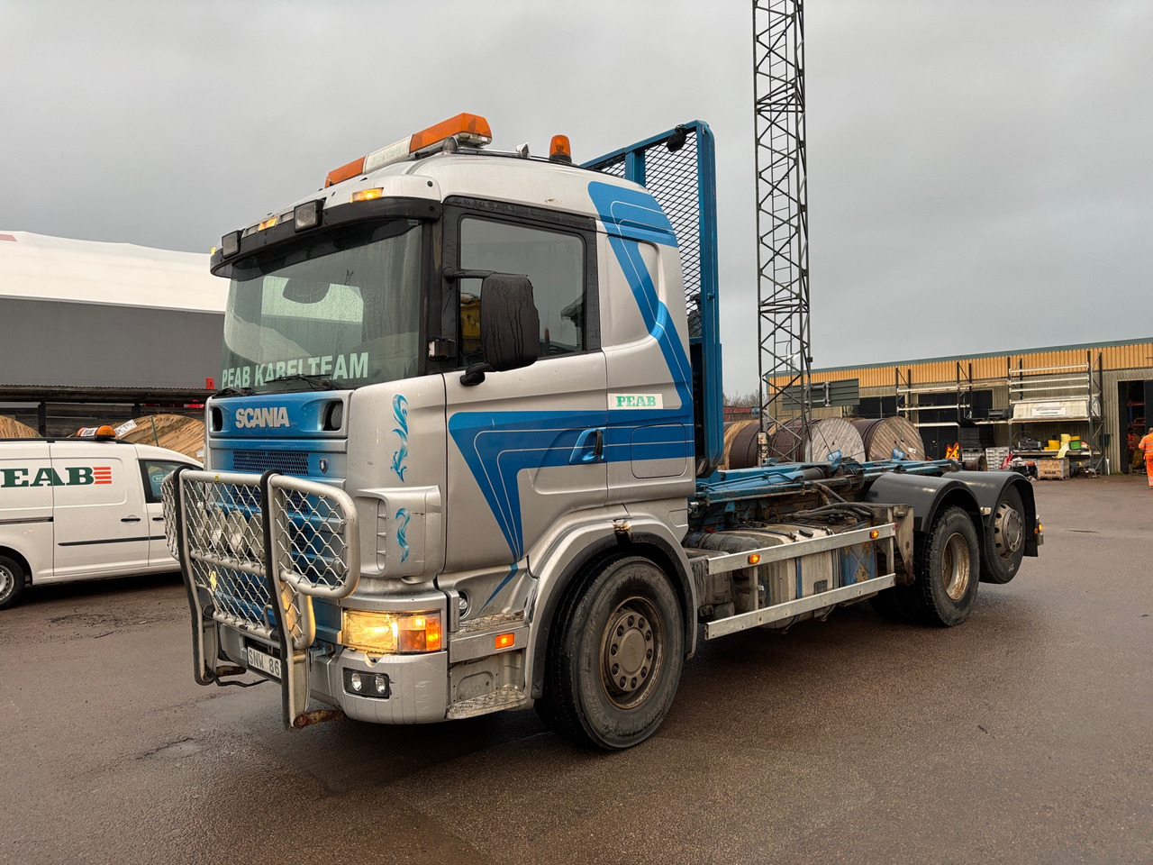 Scania R124 - Крюковой мультилифт: фото 1 Scania R124 - Крюковой мультилифт: фото 1