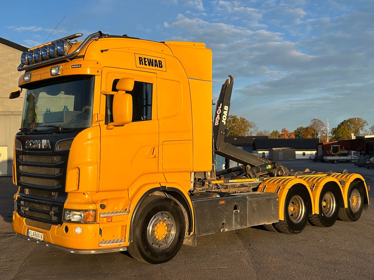 Scania R560 - Крюковой мультилифт: фото 1 Scania R560 - Крюковой мультилифт: фото 1