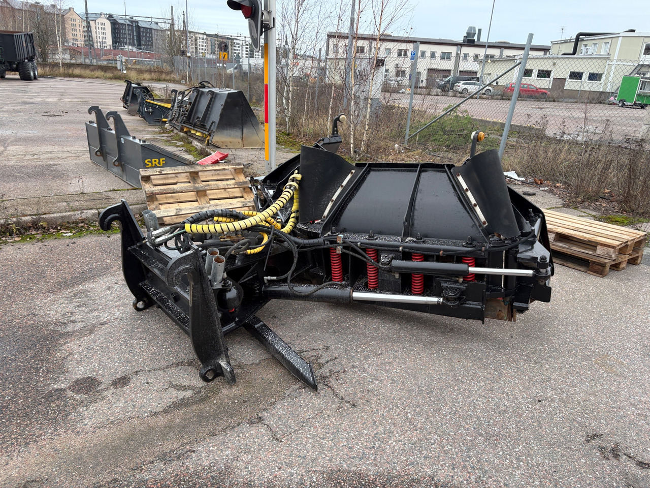 Ufo - Отвал для снега: фото 1 Ufo - Отвал для снега: фото 1