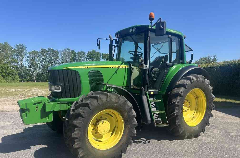 John Deere 6820 premium autopower - Трактор: фото 1 John Deere 6820 premium autopower - Трактор: фото 1