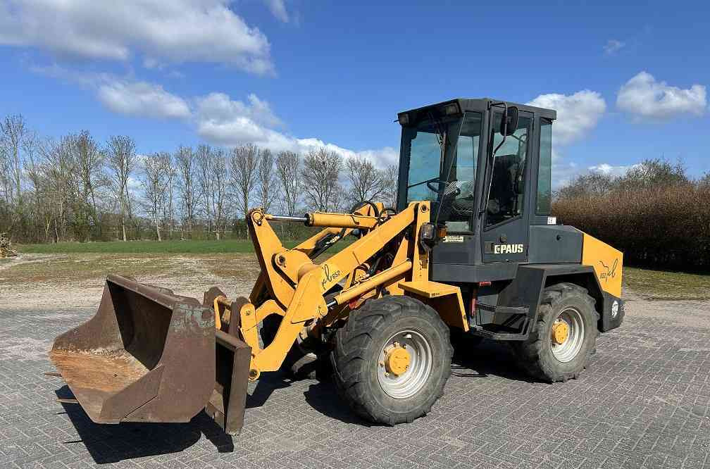 Колёсный погрузчик Paus RL 652 shovel: фото 1