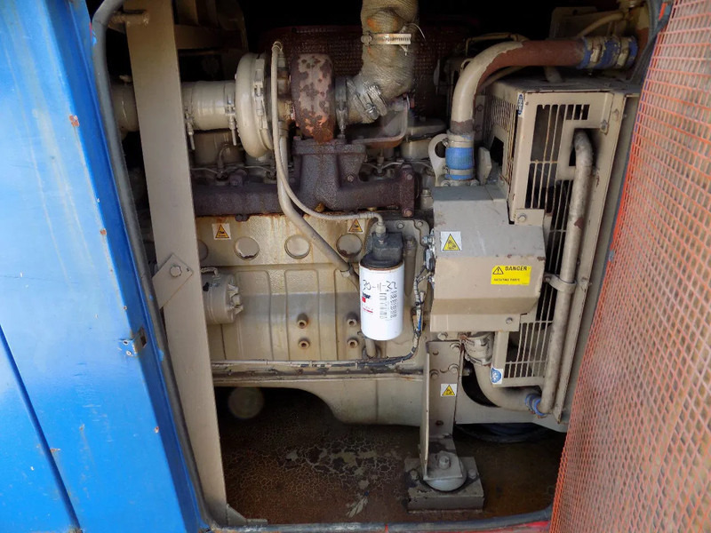 Bredenoord BRD 100 Kva Cummins 6BT - Электрогенератор: фото 5 Bredenoord BRD 100 Kva Cummins 6BT - Электрогенератор: фото 5