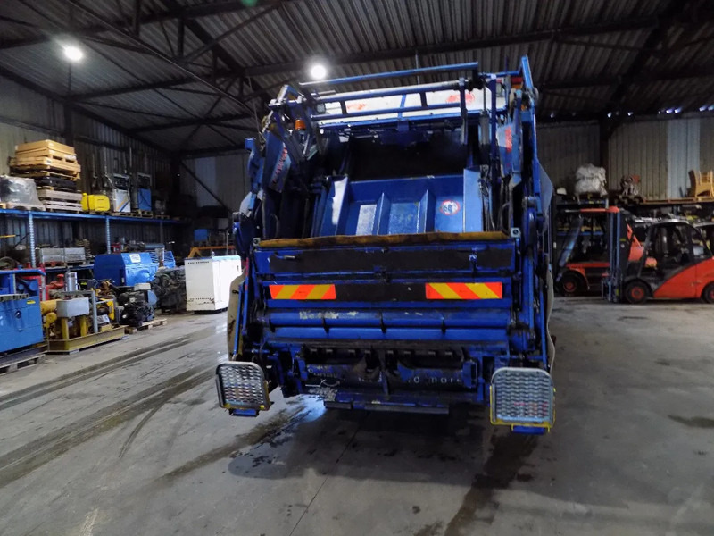 DAF 75 - 250 - Мусоровоз: фото 4 DAF 75 - 250 - Мусоровоз: фото 4