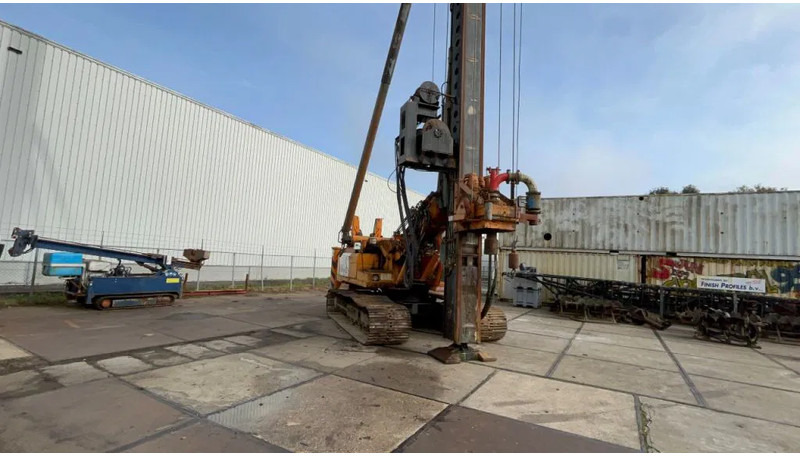 Hitachi EX200 LC Driller - Буровая машина: фото 5 Hitachi EX200 LC Driller - Буровая машина: фото 5