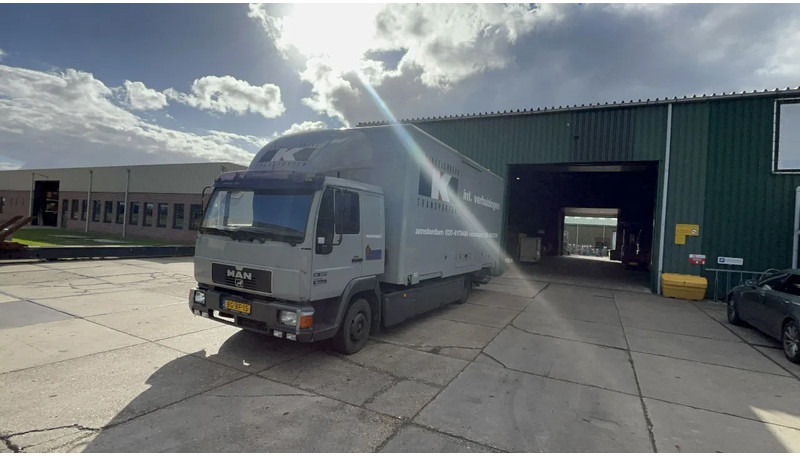 MAN 12.224 MAN 12.224 Afzet bak - Грузовик с закрытым кузовом: фото 1 MAN 12.224 MAN 12.224 Afzet bak - Грузовик с закрытым кузовом: фото 1