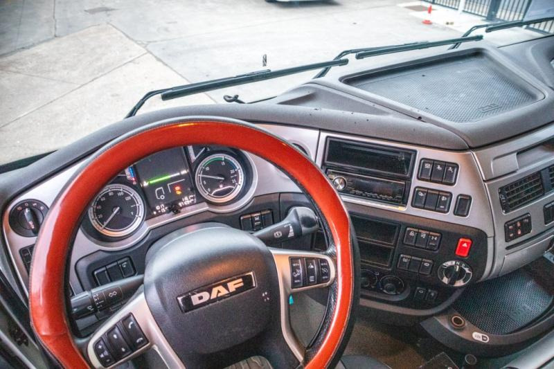 Крюковой мультилифт DAF XF 105.460 - AJK + intarder: фото 7