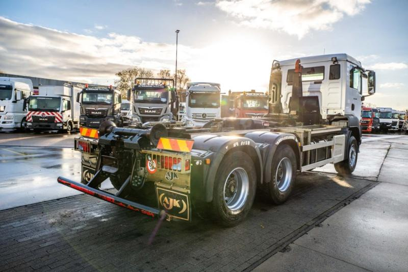 MAN TGS 33.470 BL - 64 456 KM - Крюковой мультилифт: фото 4 MAN TGS 33.470 BL - 64 456 KM - Крюковой мультилифт: фото 4