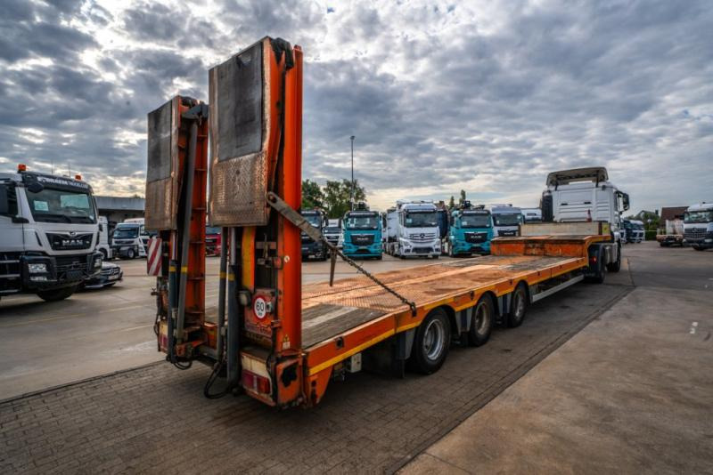 Nooteboom OSDS-41-03 - 51 250 KG - Низкорамный полуприцеп: фото 4 Nooteboom OSDS-41-03 - 51 250 KG - Низкорамный полуприцеп: фото 4