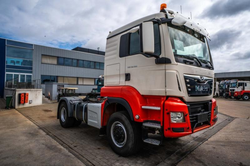 MAN TGS 18.460 BLS 4X4 + kiphydr. (Cardan) - Тягач: фото 2 MAN TGS 18.460 BLS 4X4 + kiphydr. (Cardan) - Тягач: фото 2