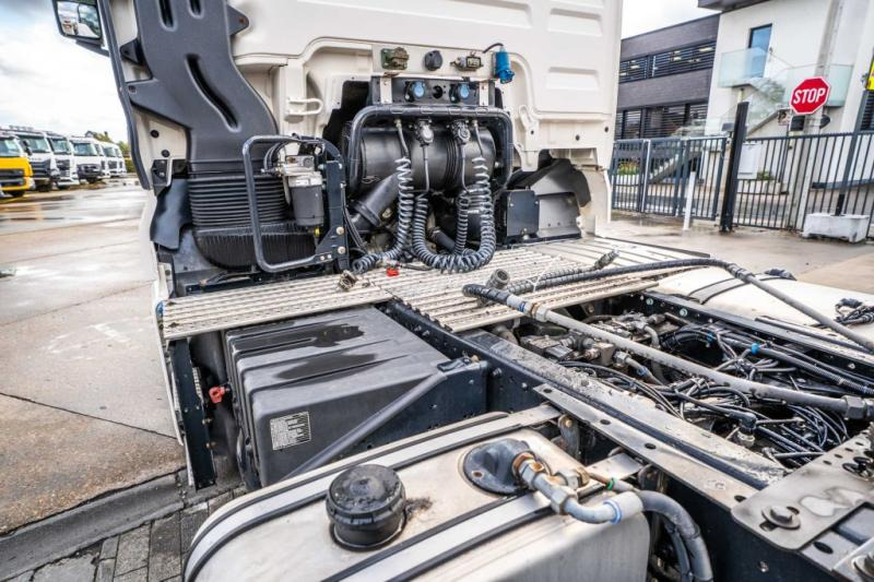 Тягач MAN TGX 18.470 XLX BLS+HYDR.: фото 8 Тягач MAN TGX 18.470 XLX BLS+HYDR.: фото 8