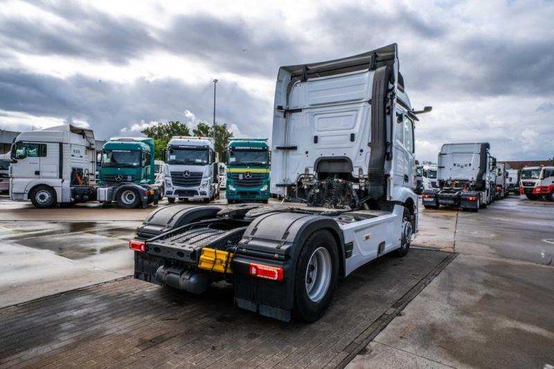 Mercedes ACTROS 1842 LS - Тягач: фото 4 Mercedes ACTROS 1842 LS - Тягач: фото 4
