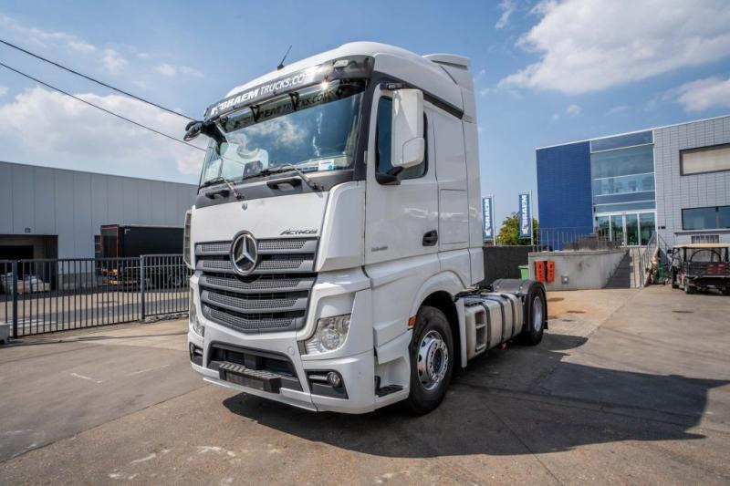 Mercedes ACTROS 1845 LS - Тягач: фото 1 Mercedes ACTROS 1845 LS - Тягач: фото 1