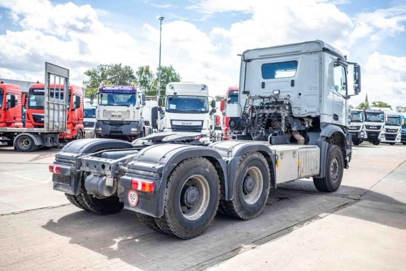 Mercedes AROCS 2648 LS - 6x4 - Тягач: фото 3 Mercedes AROCS 2648 LS - 6x4 - Тягач: фото 3