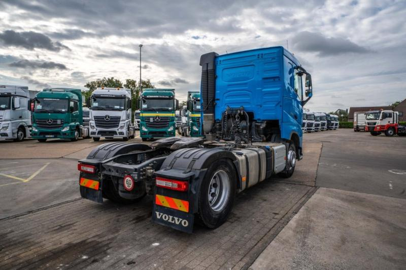 Volvo FH 420 +KIPHYDR - 266 555 KM - Тягач: фото 4 Volvo FH 420 +KIPHYDR - 266 555 KM - Тягач: фото 4