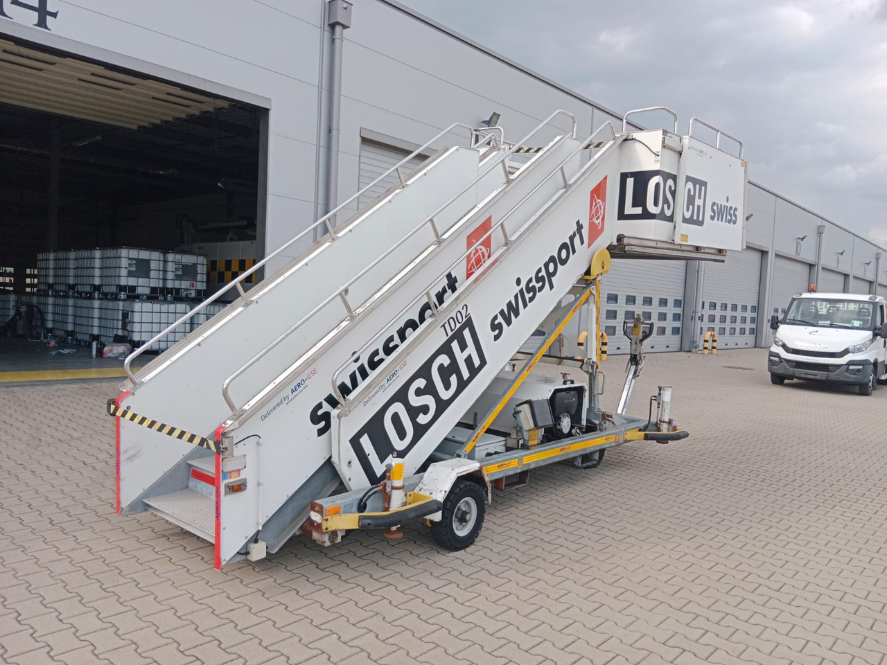 Denge TS3800 - Пассажирский трап: фото 1 Denge TS3800 - Пассажирский трап: фото 1