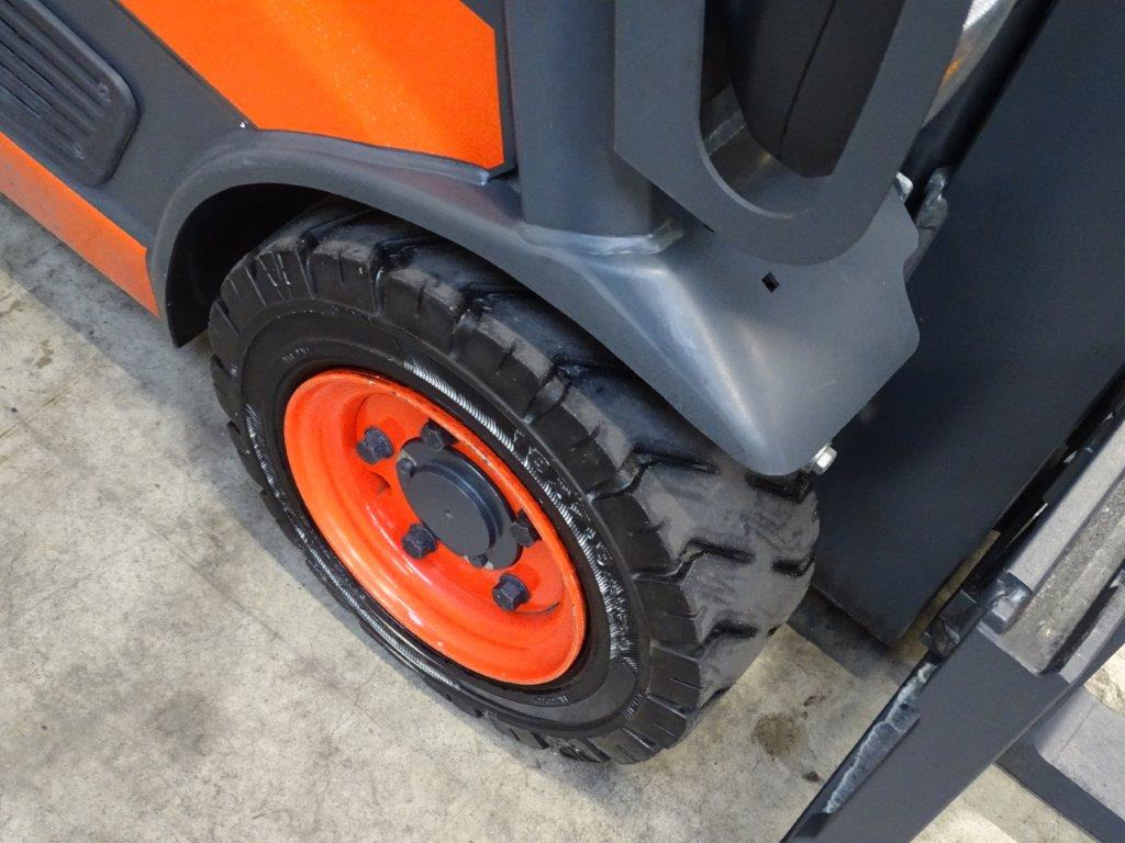 Linde E16P-02 - TRIPLEX - Электропогрузчик: фото 2 Linde E16P-02 - TRIPLEX - Электропогрузчик: фото 2