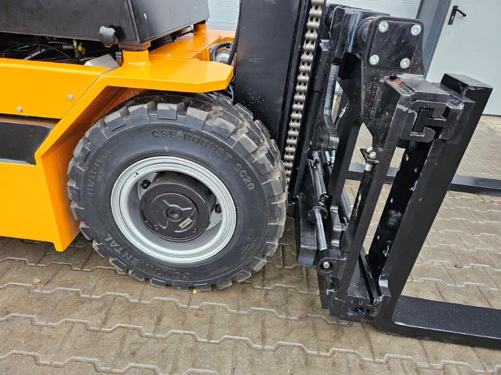 RMF KSL70G - Compact - Газовый погрузчик: фото 2 RMF KSL70G - Compact - Газовый погрузчик: фото 2