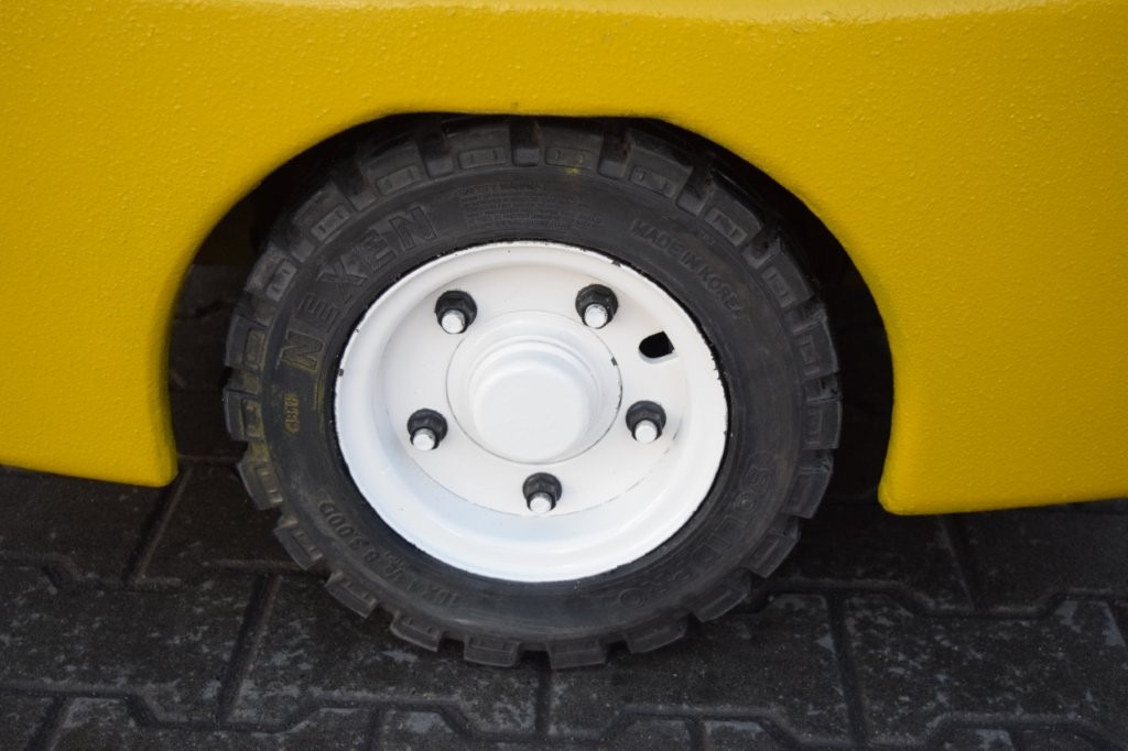 Yale ERP16VT - TRIPLEX - Электропогрузчик: фото 2 Yale ERP16VT - TRIPLEX - Электропогрузчик: фото 2