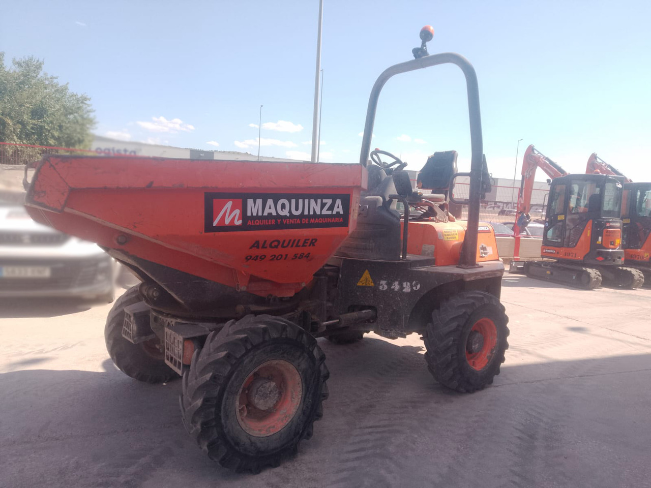AUSA D350 AHG - Мини-самосвал: фото 1 AUSA D350 AHG - Мини-самосвал: фото 1
