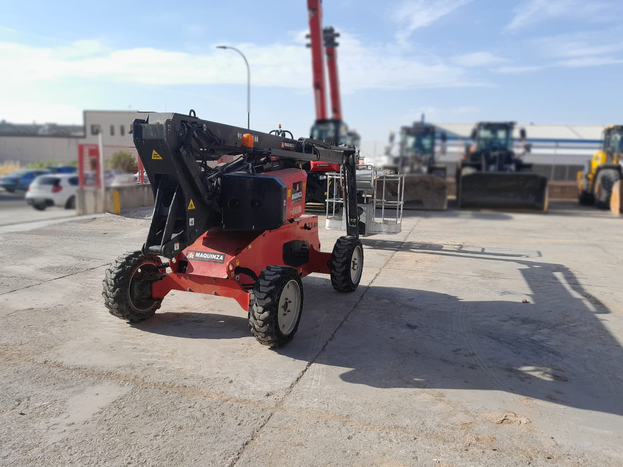 MANITOU MAN GO 12 - Коленчатый подъемник: фото 3 MANITOU MAN GO 12 - Коленчатый подъемник: фото 3