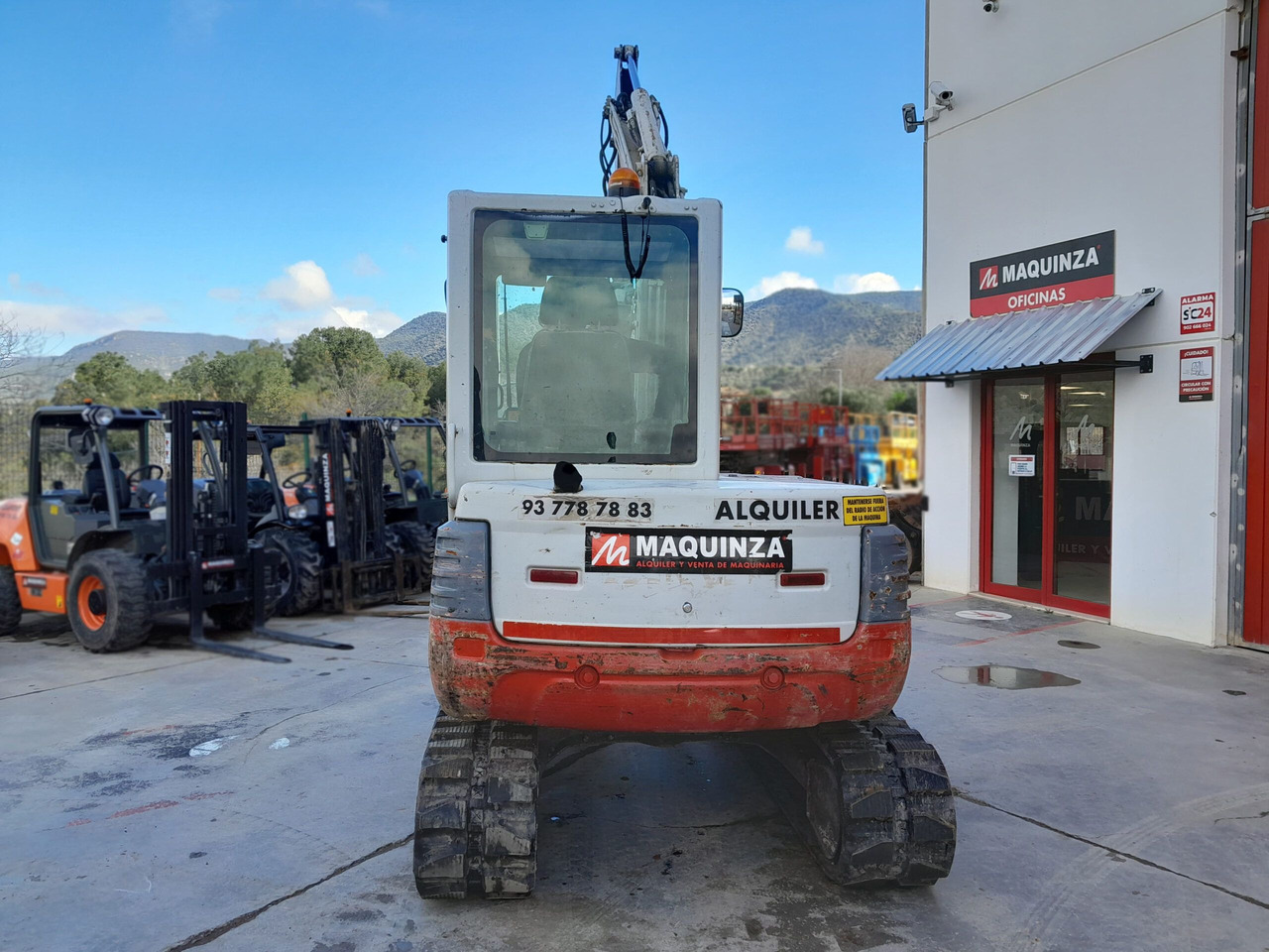 TAKEUCHI TB250 - Мини-экскаватор: фото 3 TAKEUCHI TB250 - Мини-экскаватор: фото 3