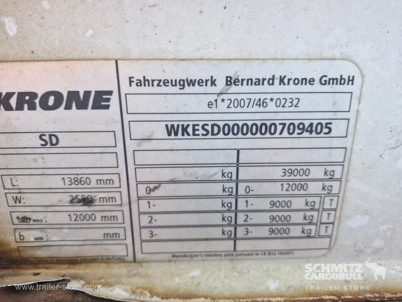 KRONE Curtainsider Mega - Тентованный полуприцеп: фото 3 KRONE Curtainsider Mega - Тентованный полуприцеп: фото 3
