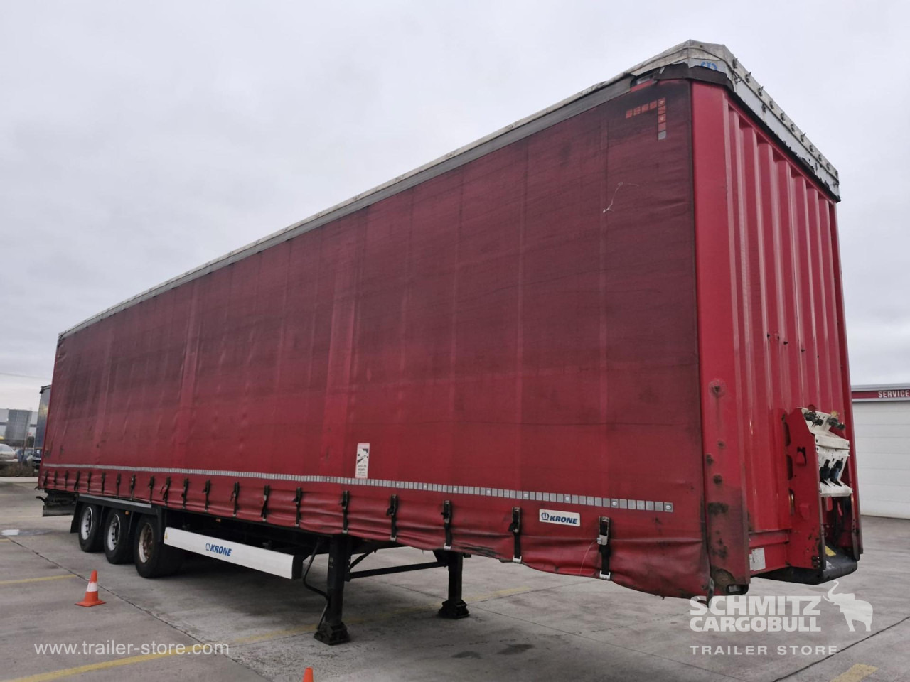 KRONE Curtainsider Mega - Тентованный полуприцеп: фото 1 KRONE Curtainsider Mega - Тентованный полуприцеп: фото 1