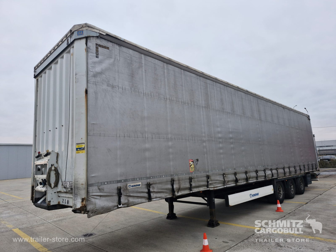 KRONE Curtainsider Mega - Тентованный полуприцеп: фото 5 KRONE Curtainsider Mega - Тентованный полуприцеп: фото 5