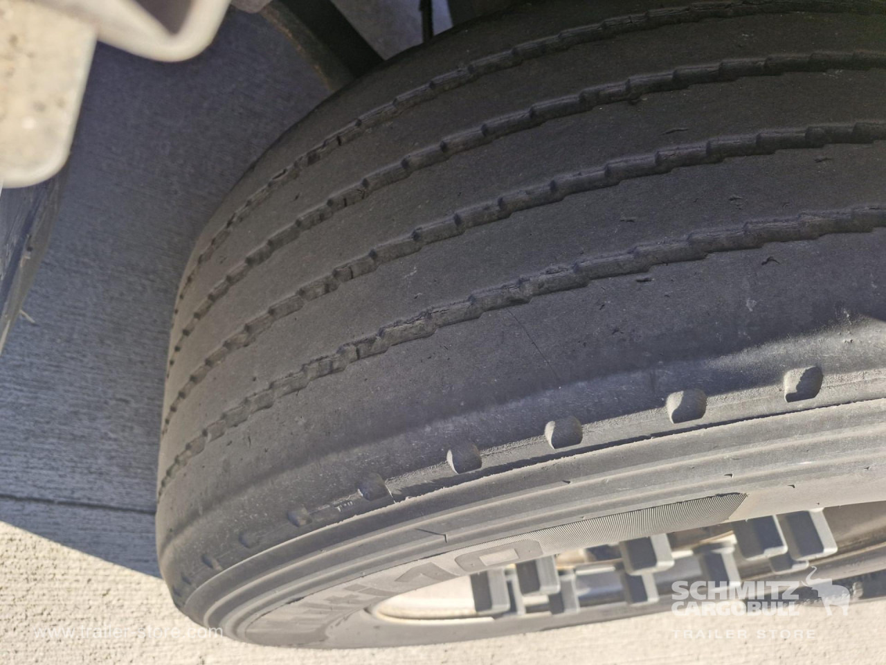 SCHMITZ Reefer Multitemp - Изотермический полуприцеп: фото 3 SCHMITZ Reefer Multitemp - Изотермический полуприцеп: фото 3