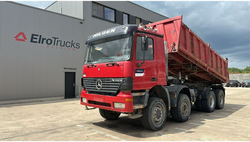Mercedes-Benz Actros 4143 (8X6 / LAMES / EPS / V6 / GRAND PONT / BIG AXLE / 3 PEDALES) - Самосвал: фото 1 Mercedes-Benz Actros 4143 (8X6 / LAMES / EPS / V6 / GRAND PONT / BIG AXLE / 3 PEDALES) - Самосвал: фото 1