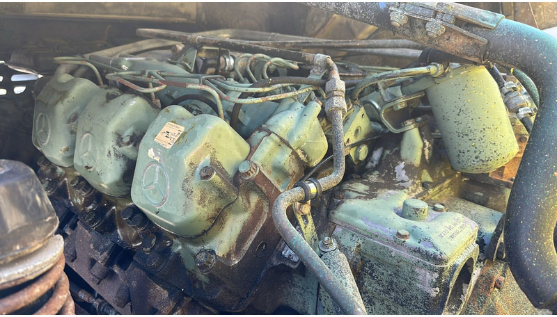 Самосвал, Автоманипулятор Mercedes-Benz SK 1722 (4X4 / LAMES / GRAND PONT / GRUE / TRES PROPRE / BIG HUB / STEEL SUSP. / V6): фото 13