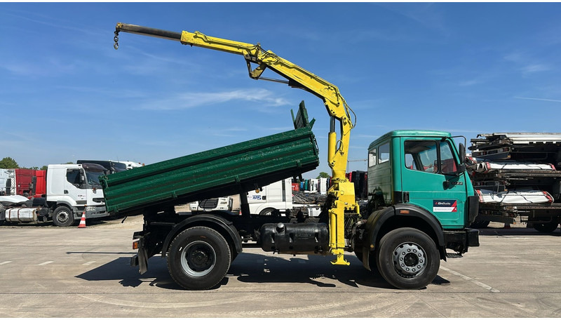 Mercedes-Benz SK 1722 (4X4 / LAMES / GRAND PONT / GRUE / TRES PROPRE / BIG HUB / STEEL SUSP. / V6) - Самосвал, Автоманипулятор: фото 4 Mercedes-Benz SK 1722 (4X4 / LAMES / GRAND PONT / GRUE / TRES PROPRE / BIG HUB / STEEL SUSP. / V6) - Самосвал, Автоманипулятор: фото 4