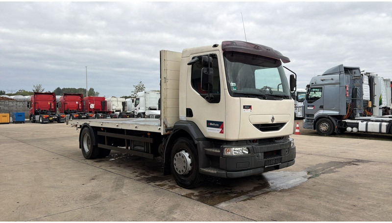 Renault Midlum 270 (18 TONNES / BOITE MANUELLE / MANUAL GEARBOX / GOOD CONDITION) - Грузовик бортовой/ Платформа: фото 3 Renault Midlum 270 (18 TONNES / BOITE MANUELLE / MANUAL GEARBOX / GOOD CONDITION) - Грузовик бортовой/ Платформа: фото 3