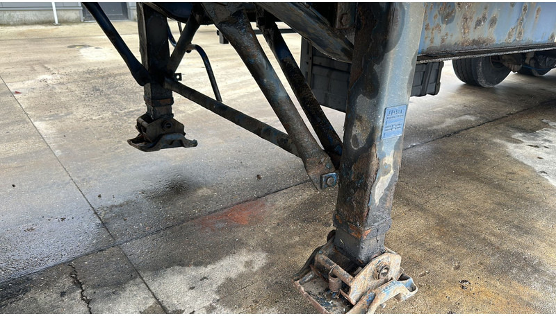 Полуприцеп бортовой/ Платформа Robuste Kaiser S380 (SAF AXLES): фото 18