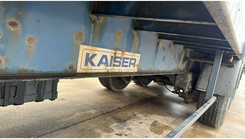Полуприцеп бортовой/ Платформа Robuste Kaiser S380 (SAF AXLES): фото 19