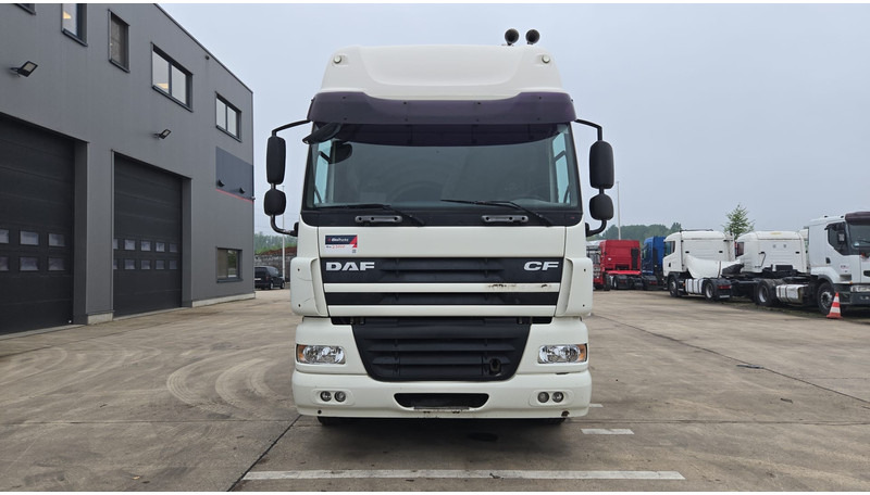 DAF 85 CF 460 (PARFAIT ETAT / PERFECT CONDITION / TRES PROPRE !!!!) - Тягач: фото 2 DAF 85 CF 460 (PARFAIT ETAT / PERFECT CONDITION / TRES PROPRE !!!!) - Тягач: фото 2