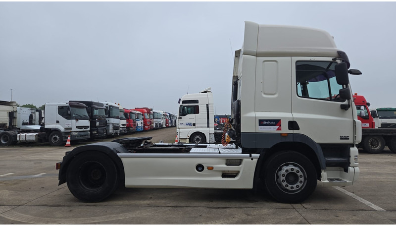 DAF 85 CF 460 (PARFAIT ETAT / PERFECT CONDITION / TRES PROPRE !!!!) - Тягач: фото 4 DAF 85 CF 460 (PARFAIT ETAT / PERFECT CONDITION / TRES PROPRE !!!!) - Тягач: фото 4