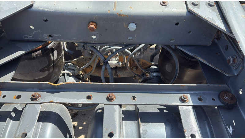 Тягач DAF XF 95.430 (EURO 3 / BOITE MANUELLE / MANUAL GEARBOX): фото 13