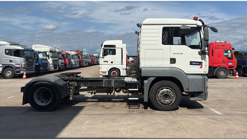 MAN TGA 18.430 (COMMONRAIL / GOOD CONDITION / BONNE ETAT) - Тягач: фото 4 MAN TGA 18.430 (COMMONRAIL / GOOD CONDITION / BONNE ETAT) - Тягач: фото 4