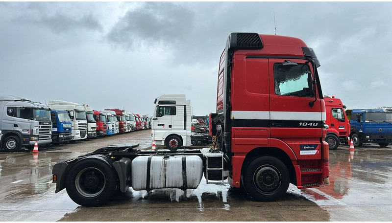 Mercedes-Benz Actros 1840 (EPS / GRAND PONT / V6 / BIG AXLE / 3 PEDALES) - Тягач: фото 4 Mercedes-Benz Actros 1840 (EPS / GRAND PONT / V6 / BIG AXLE / 3 PEDALES) - Тягач: фото 4