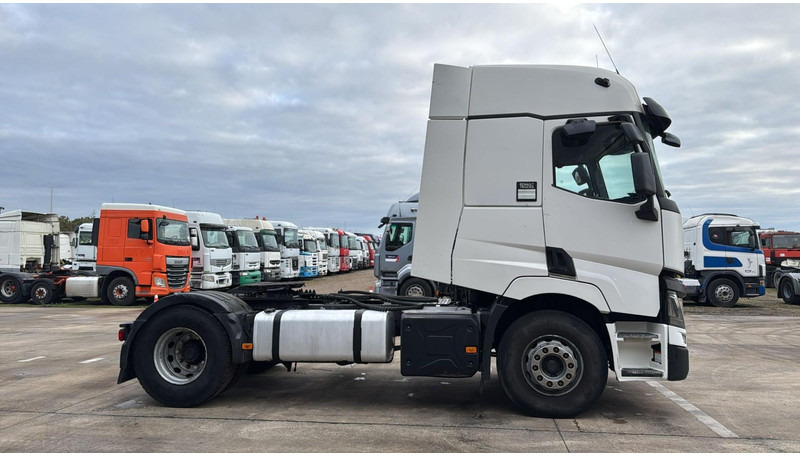 Renault T 460 (PTO / POMPE HYDRAULIQUE / CAMION BELGE / GOOD CONDITION / BELGIAN TRUCK) - Тягач: фото 3 Renault T 460 (PTO / POMPE HYDRAULIQUE / CAMION BELGE / GOOD CONDITION / BELGIAN TRUCK) - Тягач: фото 3