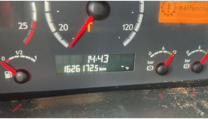 Тягач Scania R 420 (PDE / BOITE MANUELLE / MANUAL GEARBOX): фото 18 Тягач Scania R 420 (PDE / BOITE MANUELLE / MANUAL GEARBOX): фото 18